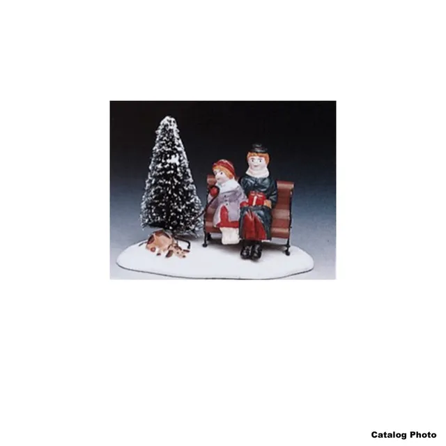 lemax-park-bench-people-figuren-f-r-die-parkbank-szene image 1
