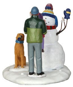 lemax-her-first-snowman-miniaturfigur image 4