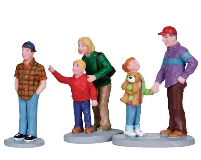 lemax-waiting-to-get-on-a-ride-miniatur-figur image 1
