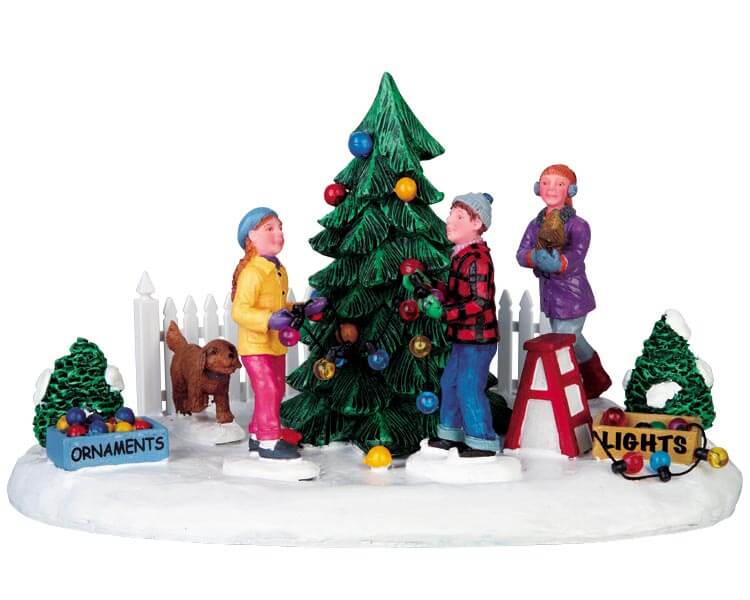 lemax-decorating-front-yard-tree-miniaturszene image 1