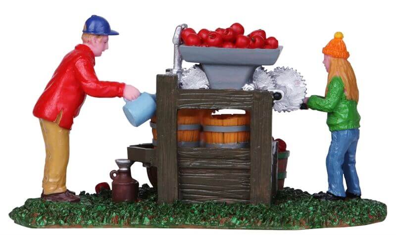 lemax-cider-pressing-dad-apfelwein-presse-vater-figur-f-r-holidays-seasons image 3