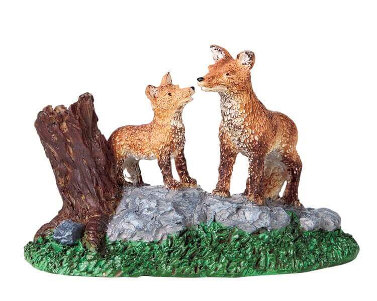 lemax-a-fox-and-her-pup-miniatur-tierfiguren image 2