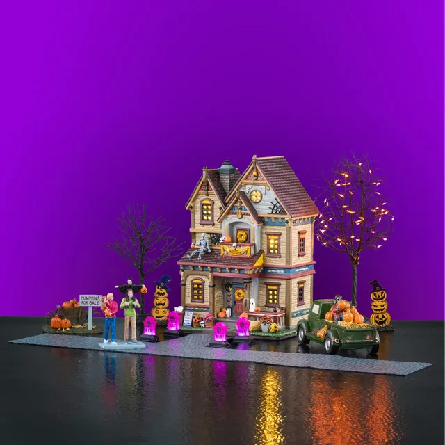 lemax-halloween-at-the-wilsons-deko-set-spooky-town image 1