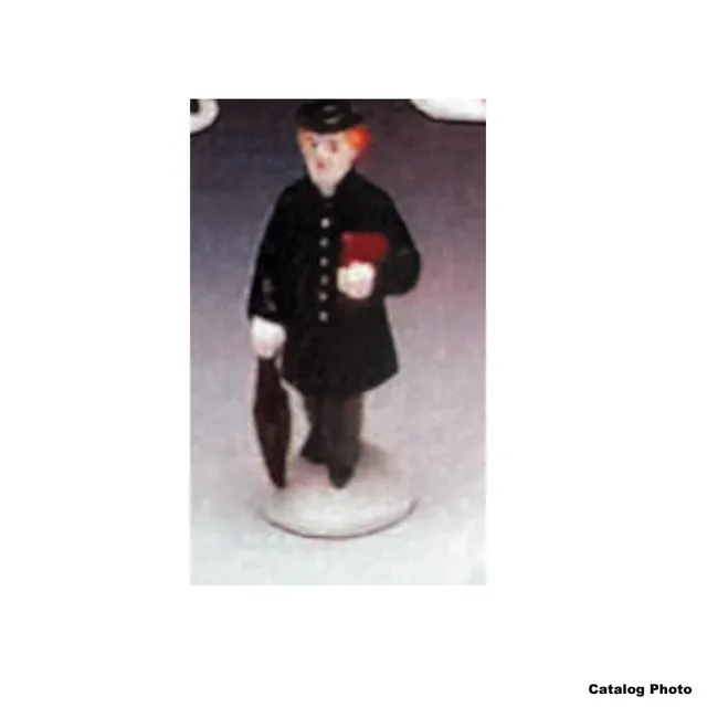 lemax-strolling-priest-weihnachtsdorf-figur image 1