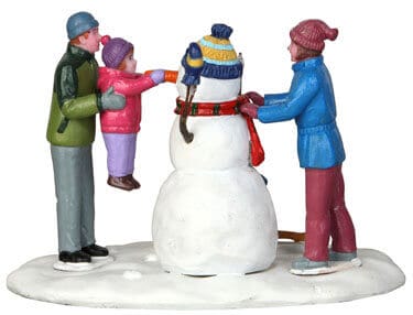 lemax-her-first-snowman-miniaturfigur image 3