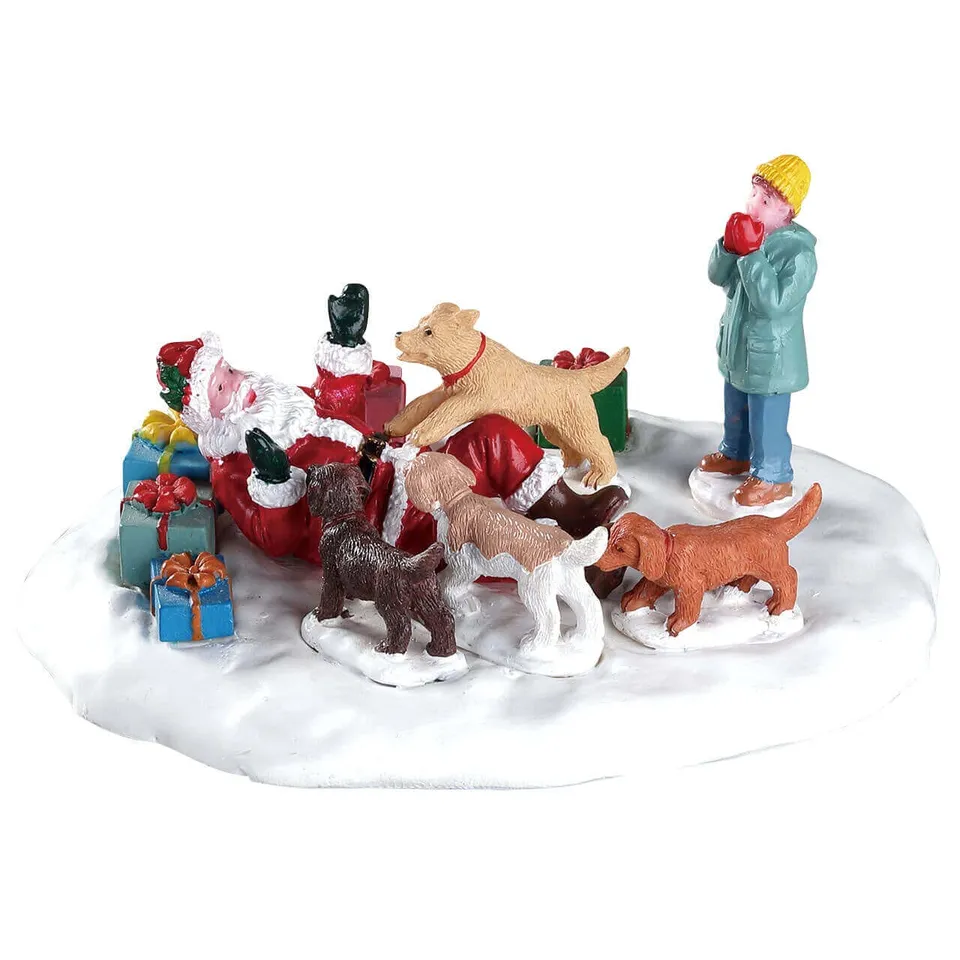 lemax-puppies-love-santa-miniatur-hunde-weihnachtsszene-holidays-seasons image 1