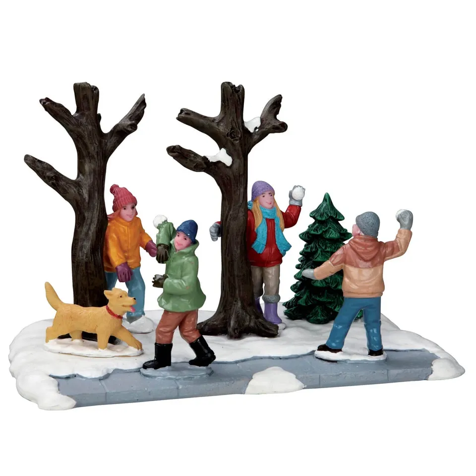 lemax-snowball-ambush-schneeballschlacht-winterszene image 1