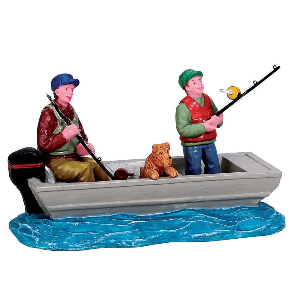 lemax-family-fishing-trip-miniatur-figuren-plymouth-corners image 1