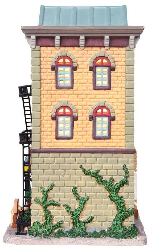 lemax-harbor-restaurant-apartments-miniatur-haus image 2