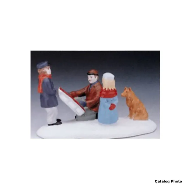 lemax-the-repair-miniatur-figur-holidays-seasons image 1
