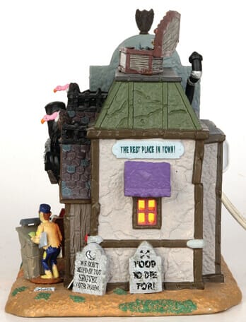 lemax-coffin-cafe-spooky-town-miniaturhaus image 3