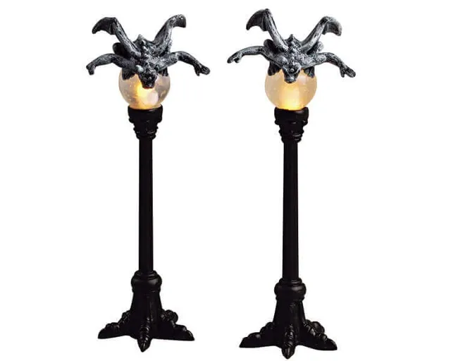 lemax-gargoyle-lamp-post-spooky-town-laterne image 1