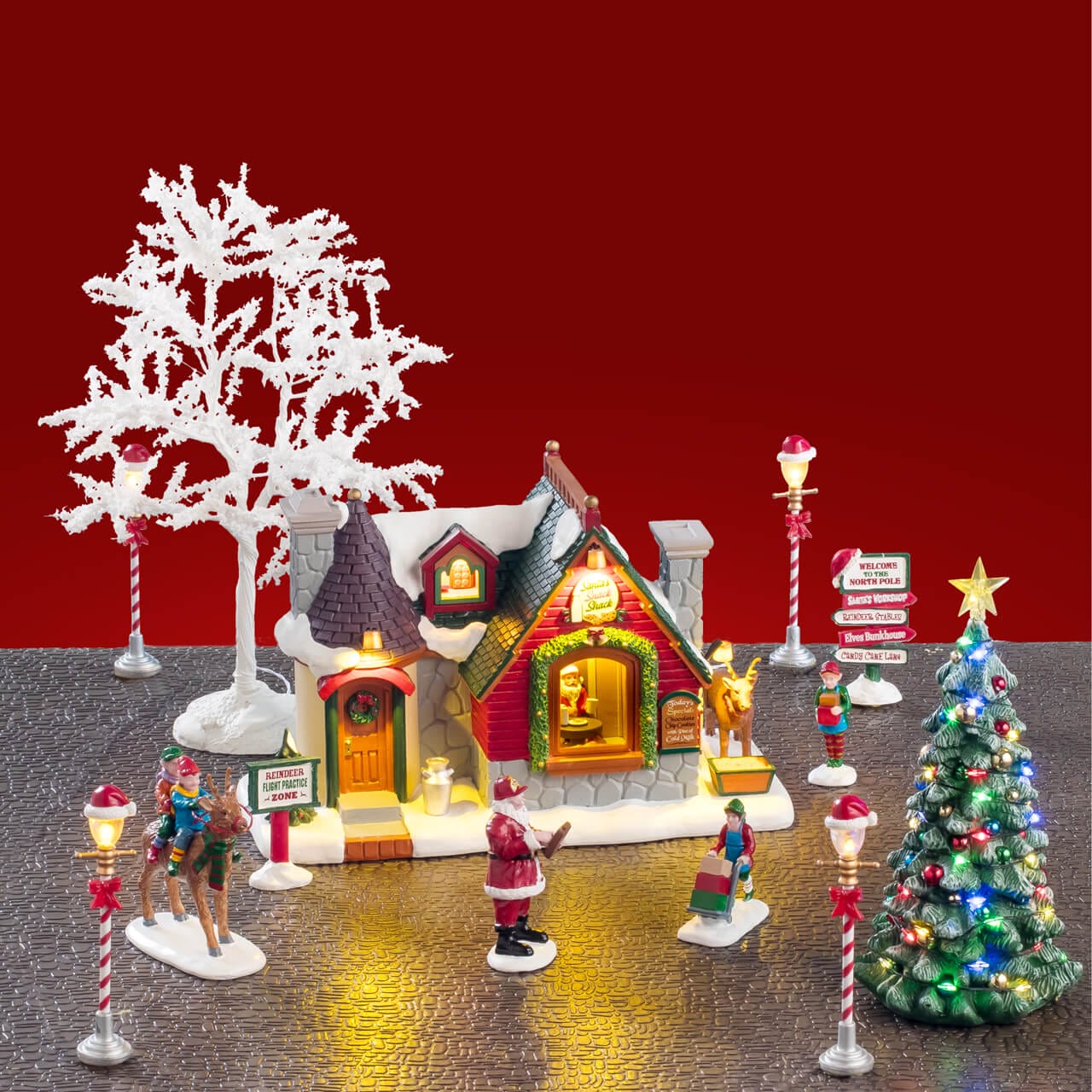 lemax-santa-s-snack-shack-set-santa-s-wonderland-h-tten-set image 1
