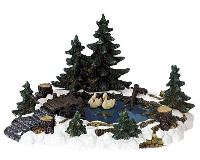 lemax-pine-haven-pond-beleuchtete-winter-teich-miniatur image 1