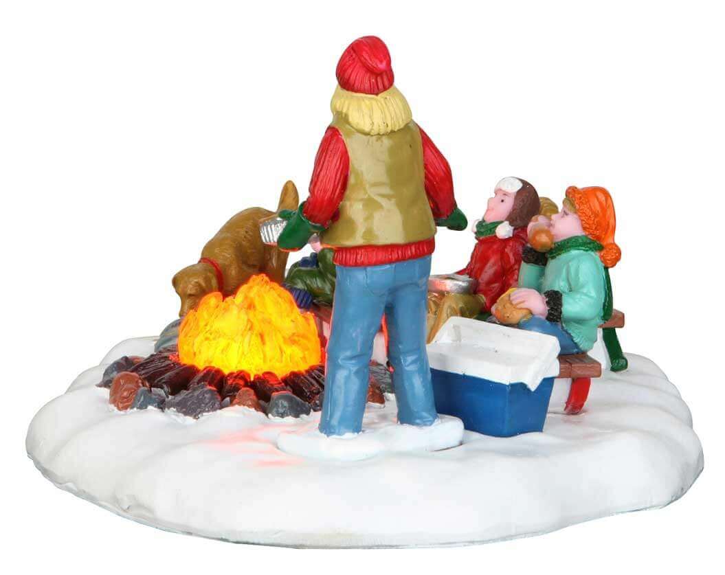 lemax-sledding-potluck-winterliche-szene-mit-schlittenfahrern image 3