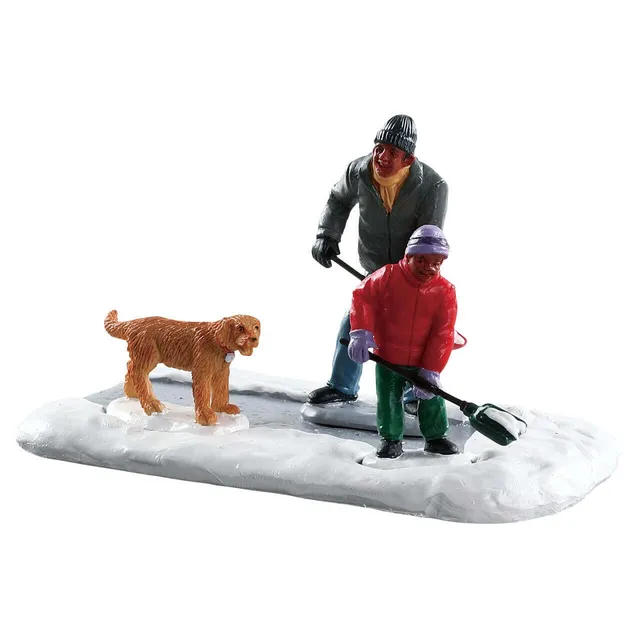 lemax-dad-gets-help-holidays-seasons-figurenszene image 1
