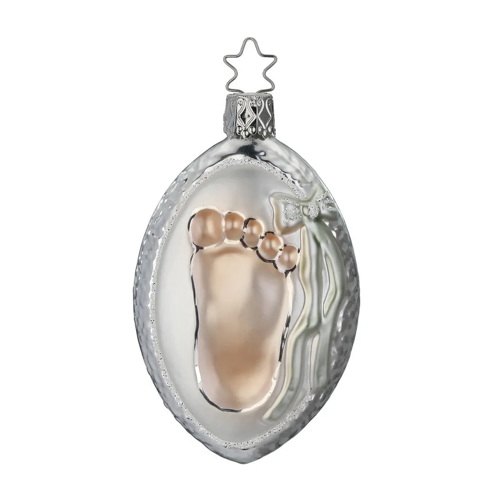 inge-glas-babys-fu-abdruck-christbaumkugel-aus-glas-9-cm-wei image 1
