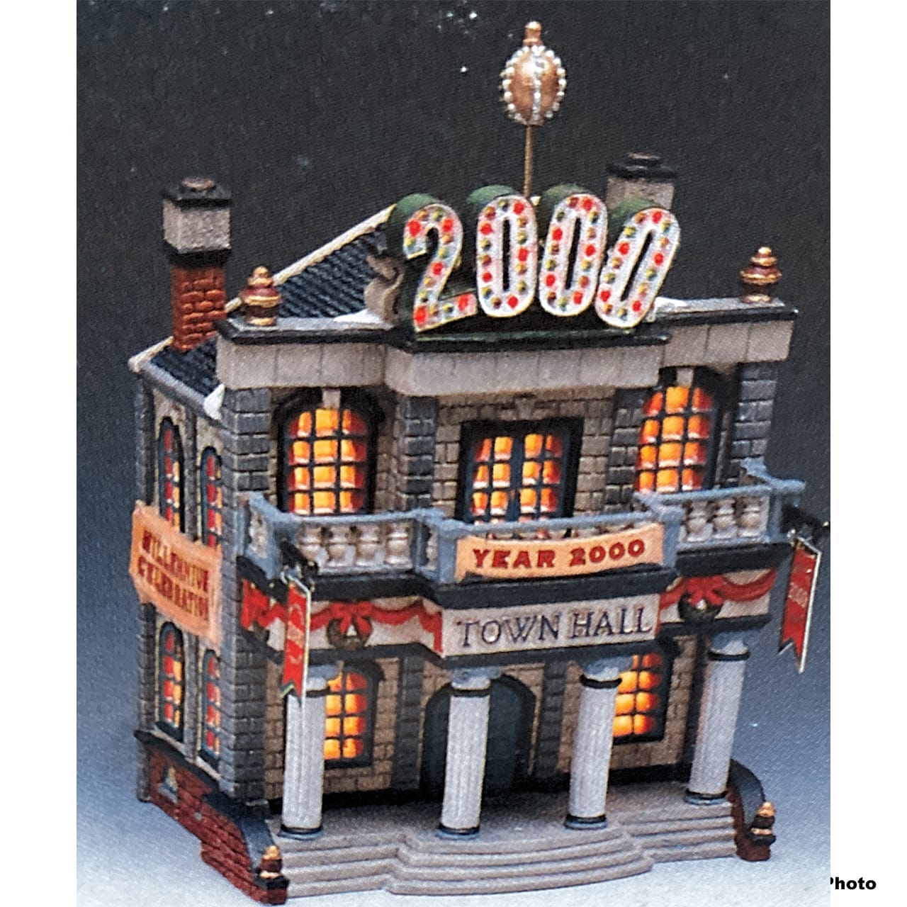 lemax-millennium-town-hall-beleuchtetes-rathaus image 1
