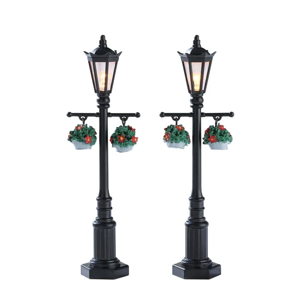lemax-old-english-lamp-post-set-of-2-miniatur-laternen image 1