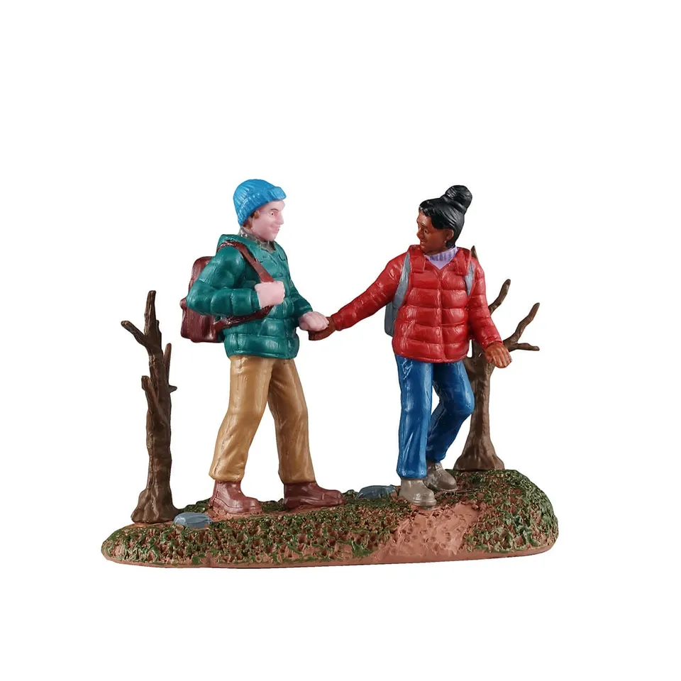 lemax-hiking-couple-vail-village-figurenpaar image 1