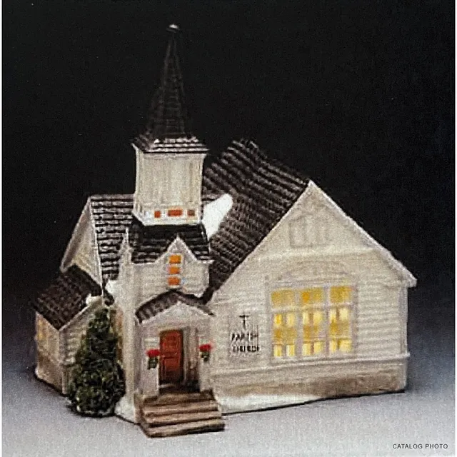 lemax-parish-church-miniatur-kirche-holidays-seasons image 1