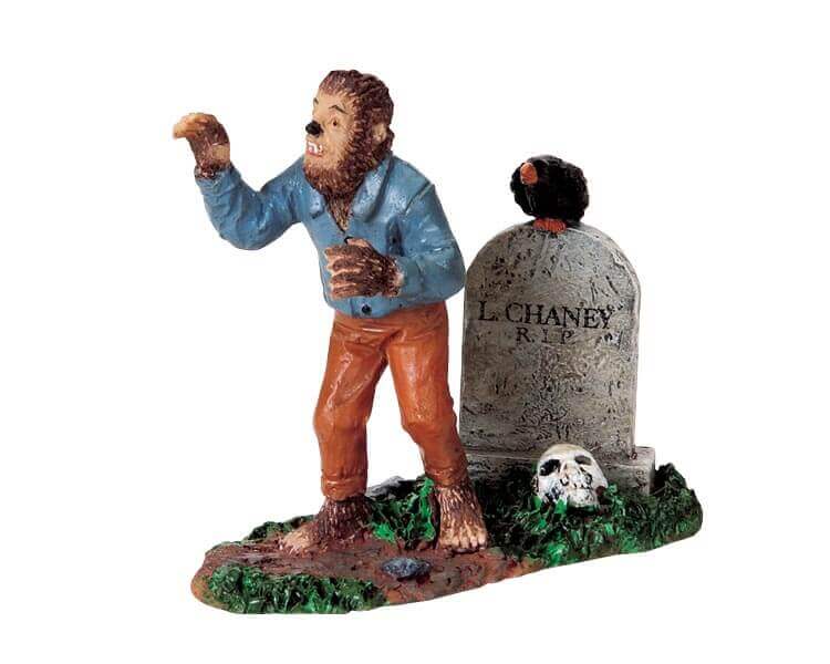lemax-spooky-town-the-wolf-man-grusel-figur image 1