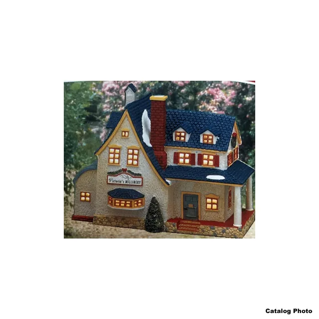 lemax-victoria-s-milinery-beleuchtetes-miniaturhaus-f-r-weihnachtsdorf image 1