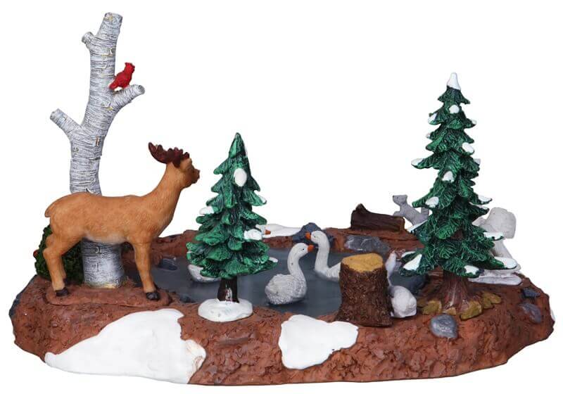 lemax-the-swan-pond-miniatur-schwanenteich image 2