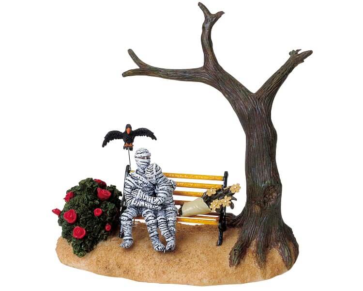lemax-wrapped-up-in-each-other-spooky-town-figur image 1
