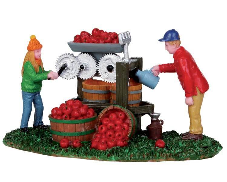 lemax-cider-pressing-dad-apfelwein-presse-vater-figur-f-r-holidays-seasons image 1