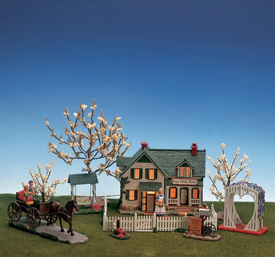 lemax-green-gables-house-set-weihnachtshaus-beleuchtet image 1