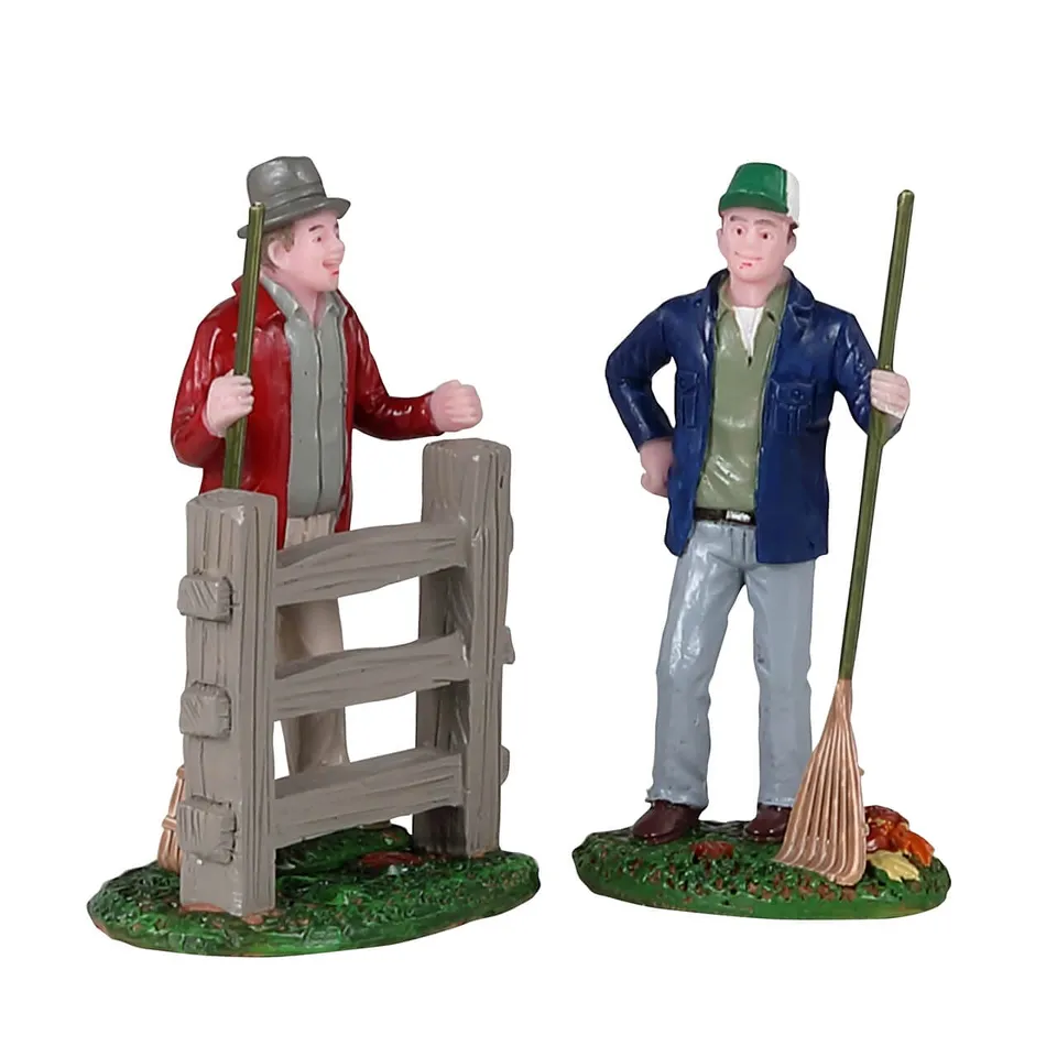 lemax-friendly-neighbors-herbst-figur image 1