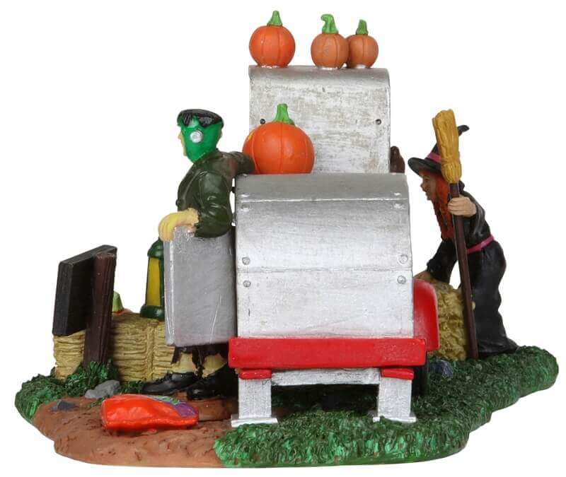 lemax-trunk-or-treat-trailer-spooky-town-anh-nger image 2
