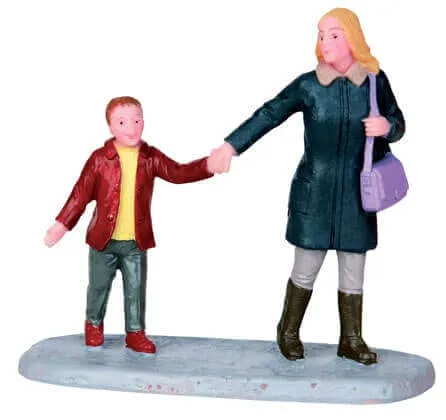 lemax-shopping-with-mum-miniaturfiguren-set-mutter-mit-kind image 1