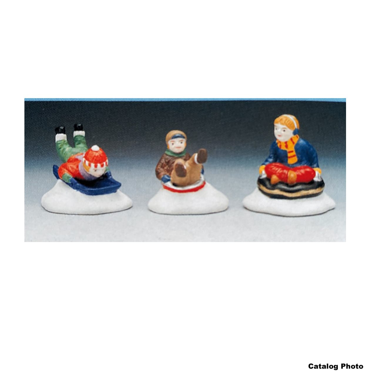 lemax-playing-in-the-snow-winterliches-miniatur-figuren-set image 1