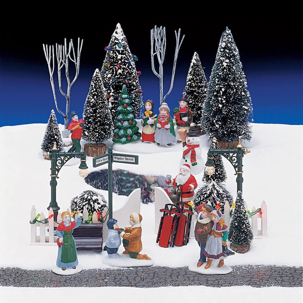 lemax-30pc-village-accessories-set-miniatur-zubeh-r-set-30-teilig image 1