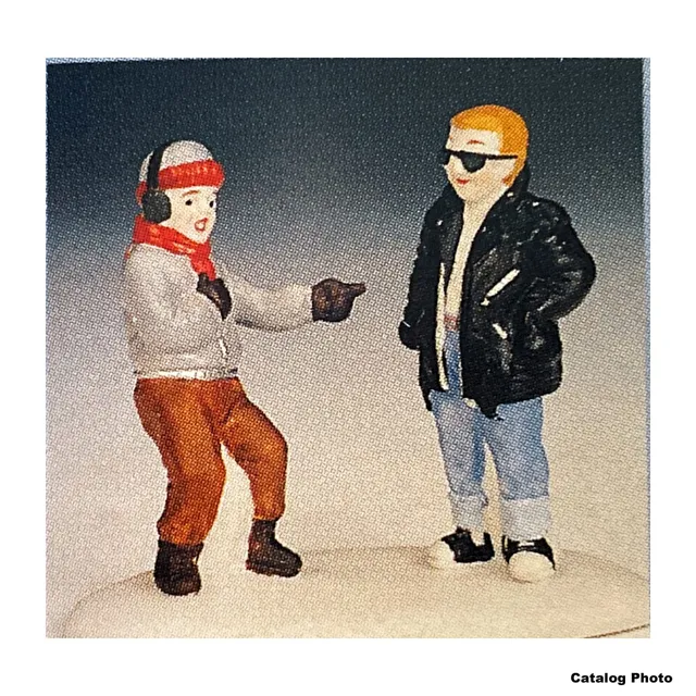 lemax-too-cool-to-be-cold-winterfigur-f-r-weihnachtsdorf image 1