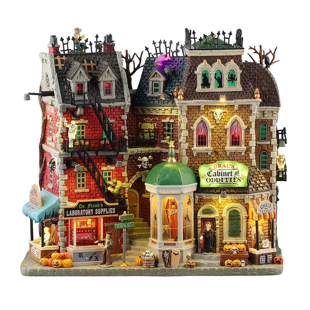 lemax-spooky-town-monsters-on-main-street-beleuchtete-h-userzeile image 1