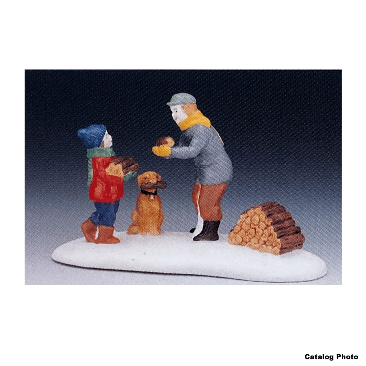 lemax-carrying-wood-miniatur-figur-holztr-ger-winter image 1