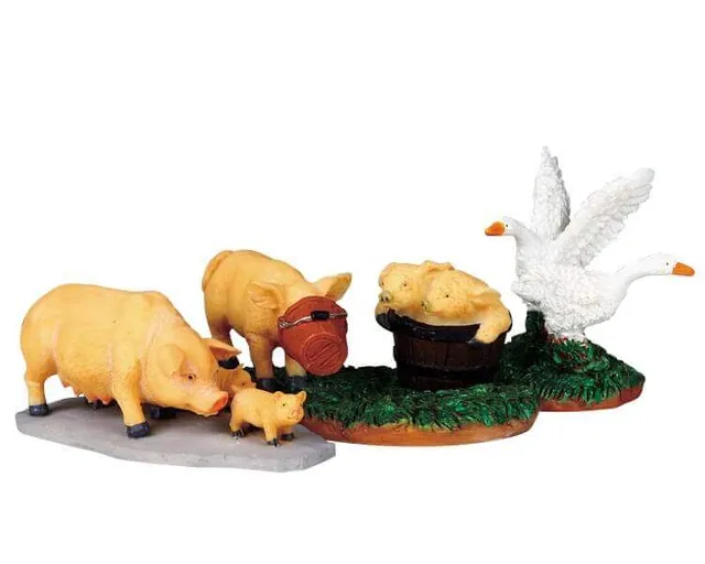 lemax-pig-family-doings-holidays-miniaturfiguren image 1
