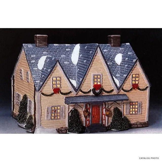 lemax-stratford-house-beleuchtetes-wohnhaus image 1