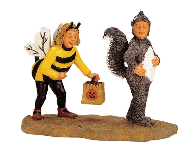 lemax-little-stinger-and-little-stinker-spooky-town-duo image 1