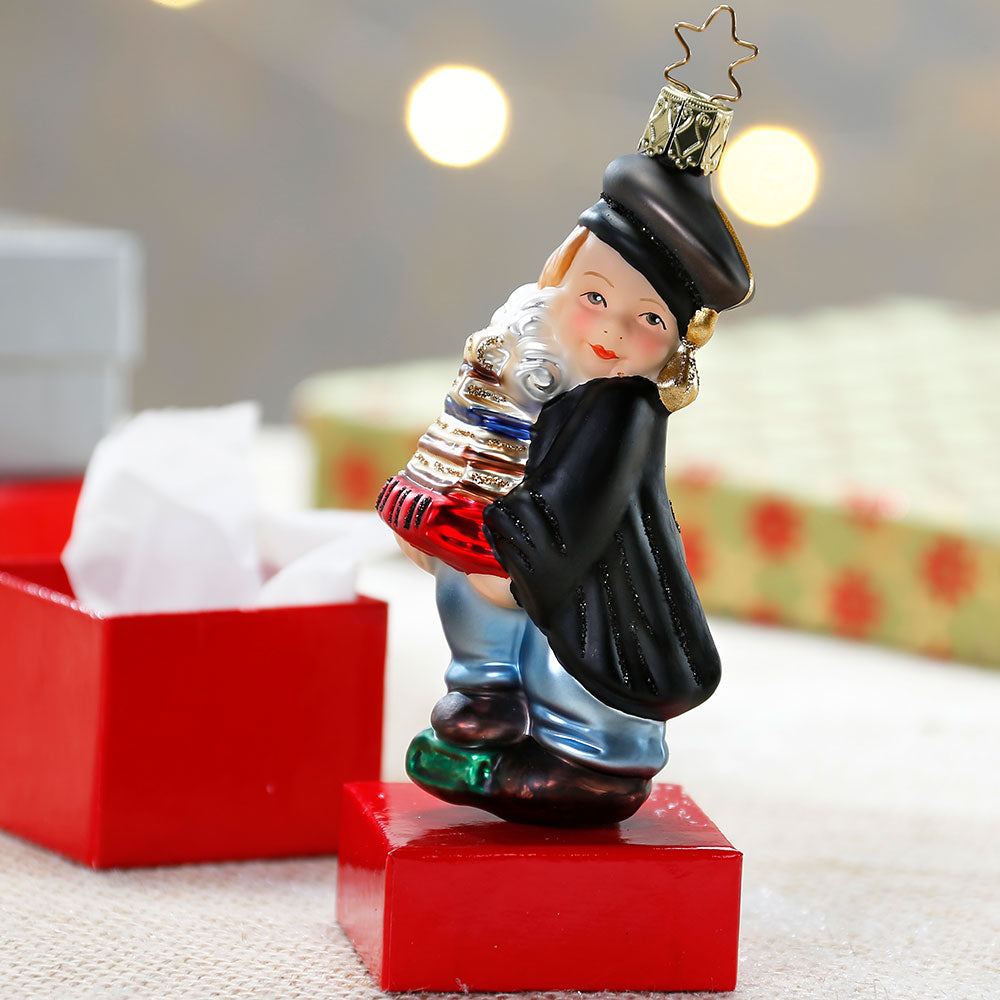 inge-glas-absolvent-christbaumkugel-12-cm-mit-schnee image 2