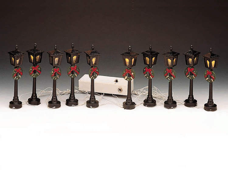 lemax-4-street-lamp-stra-enlaternen-set-4-teilig image 1