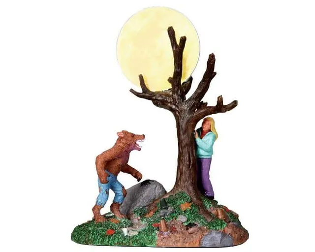 lemax-wolfman-full-moon-spooky-town-figurenszene image 1