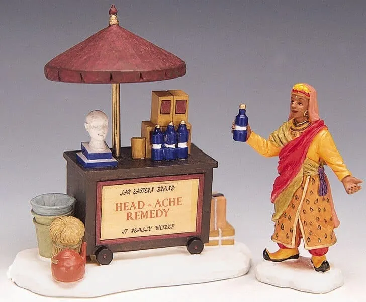 lemax-remedies-from-afar-holidays-seasons-figurenszene image 1