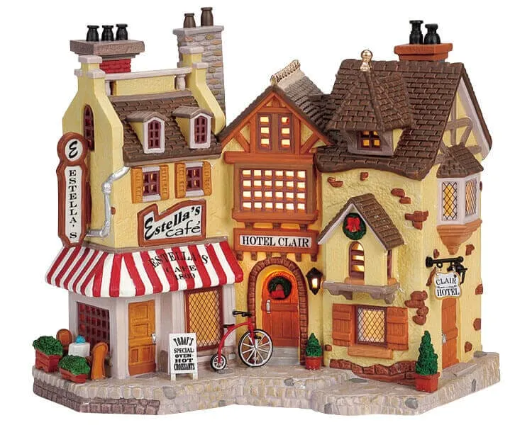 lemax-estella-s-cafe-and-hotel-clair-beleuchtetes-dorfhaus-set image 1