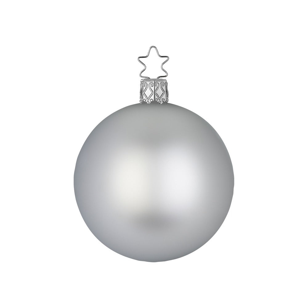 inge-glas-manufaktur-kugel-perlgrau-matt-12-cm-christbaumkugel-aus-glas image 1