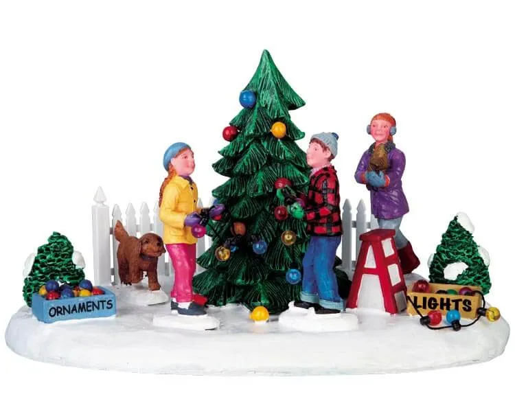 lemax-decorating-front-yard-tree-miniaturszene image 1