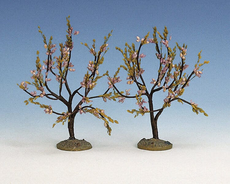 lemax-lilac-laurel-small-weihnachtsdorf-figur-miniatur image 1